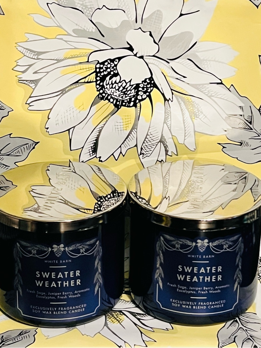 2 White Barn Sweater Weather Candle -
